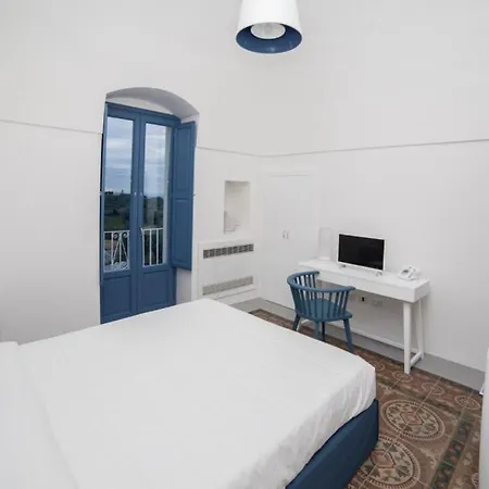 La Casa Di Gioia Bed & Breakfast 3*